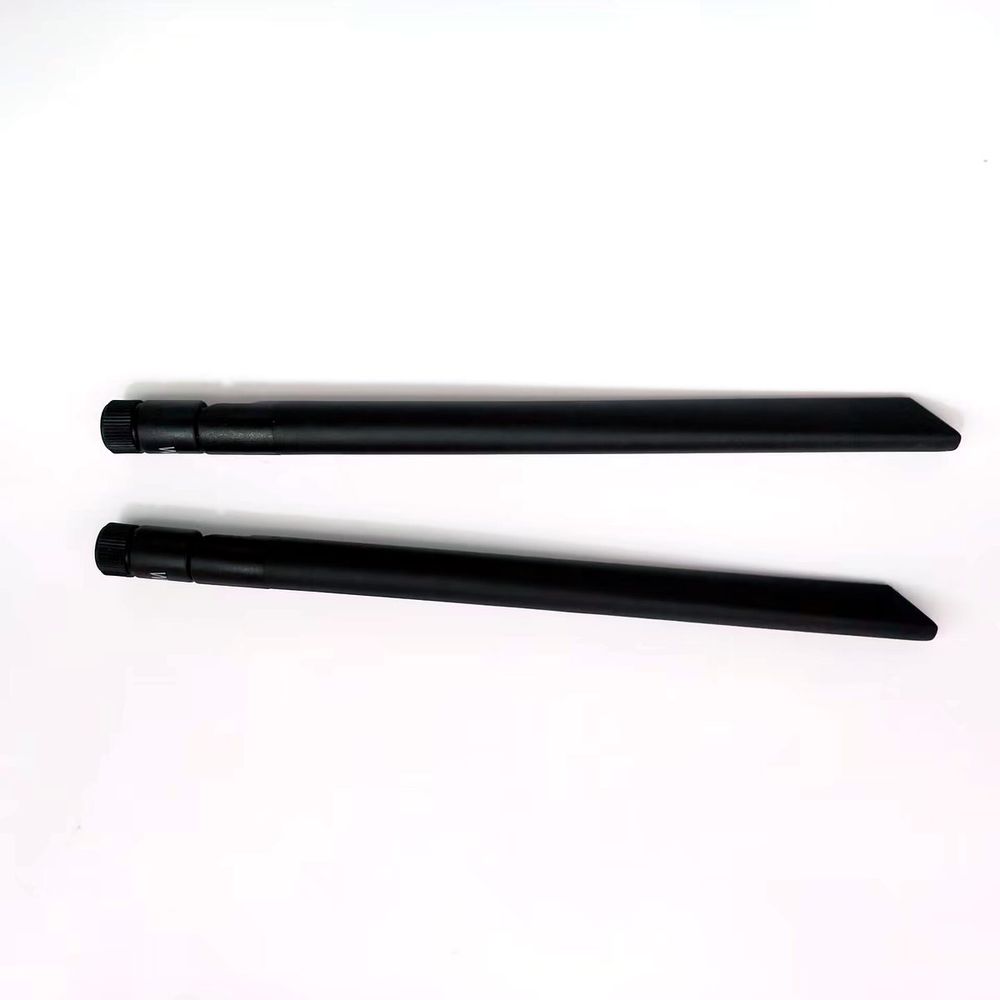 2.4 / 5.8 GHz Dual-Band Blade Antenna