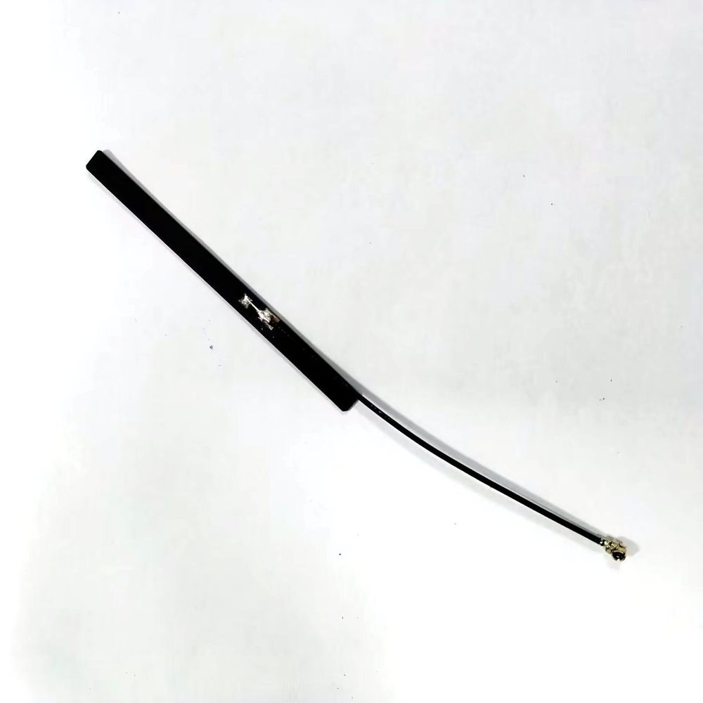 915 MHz PCB Antenna with IPEX